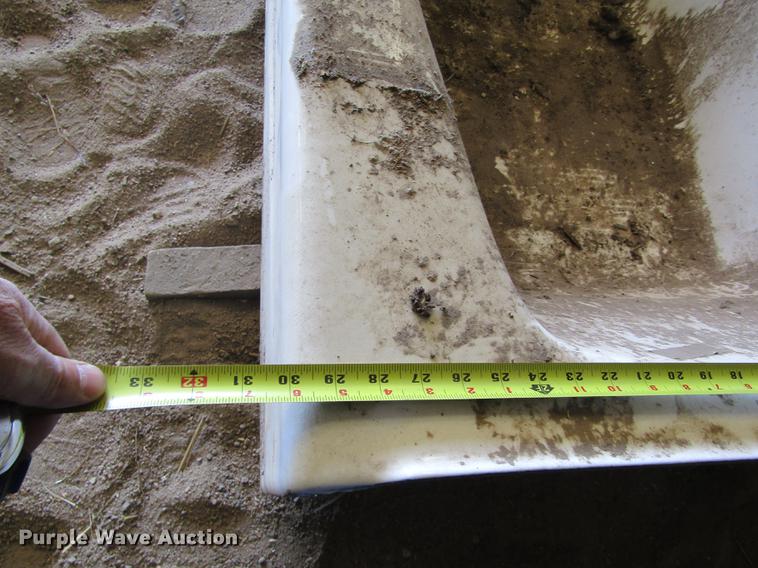 image for item EI9289 Cast iron bath tub