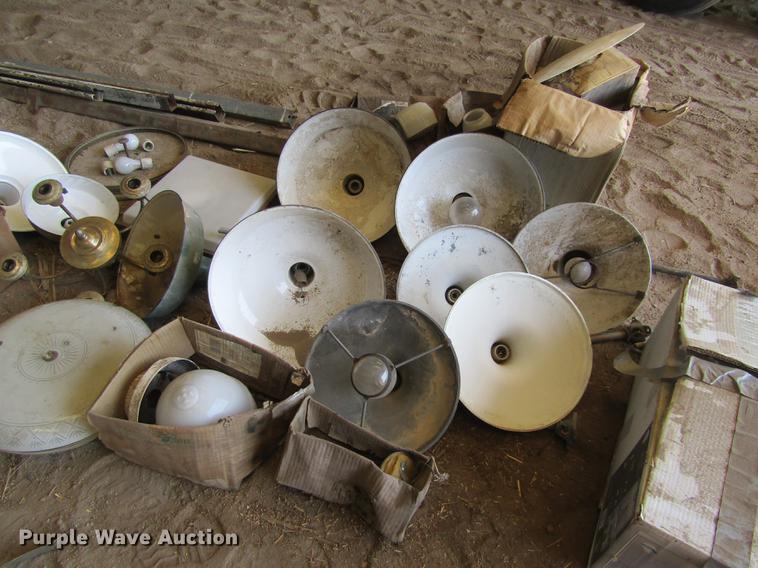 image for item EI9290 Building materials