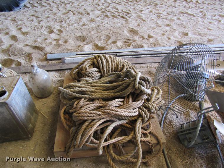 image for item EI9290 Building materials