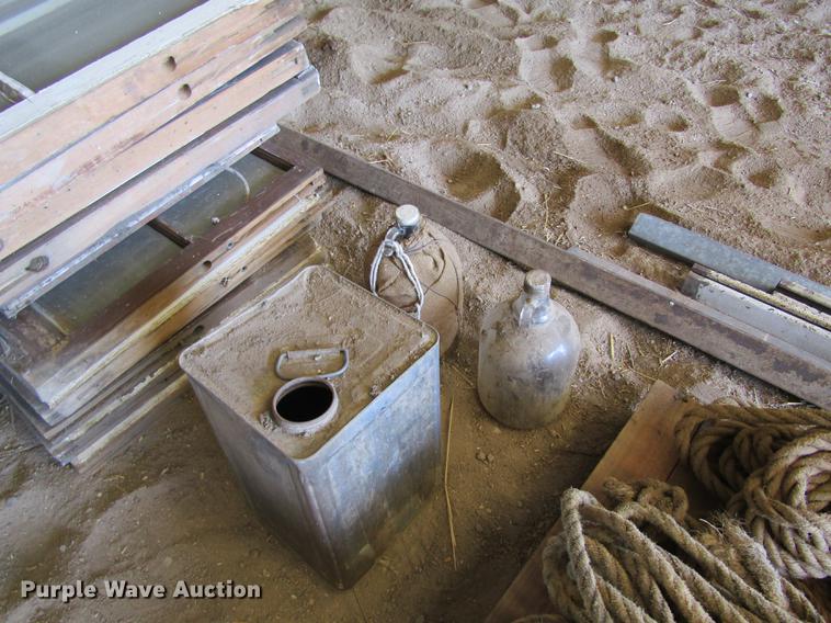 image for item EI9290 Building materials