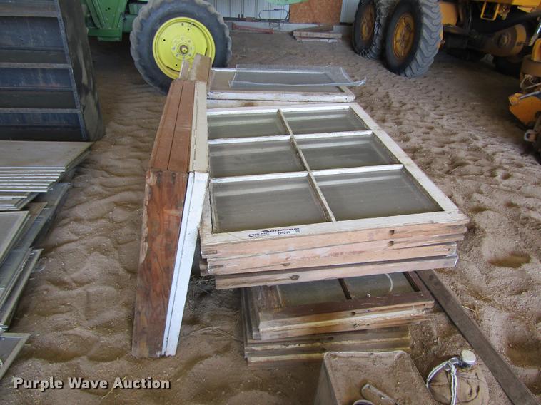 image for item EI9291 (32) wood window sashes