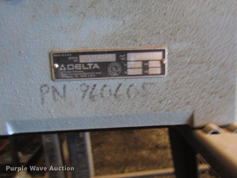 image for item EI9294 Delta bandsaw