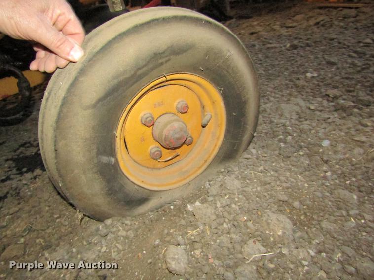 image for item EI9295 Shop built tractor