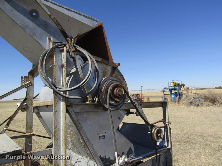 image for item EI9300 Thrasher