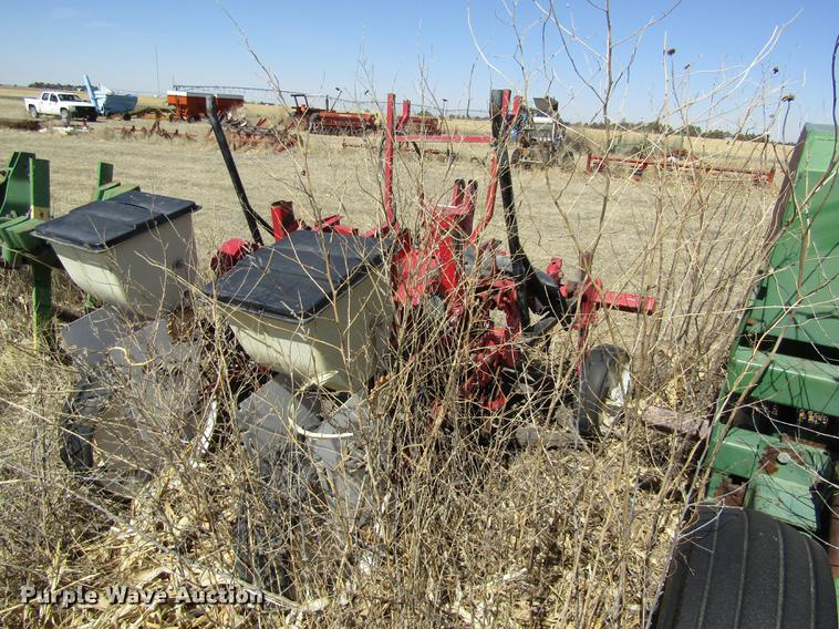 image for item EI9302 White 3407 plant/aire planter