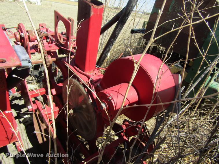 image for item EI9302 White 3407 plant/aire planter