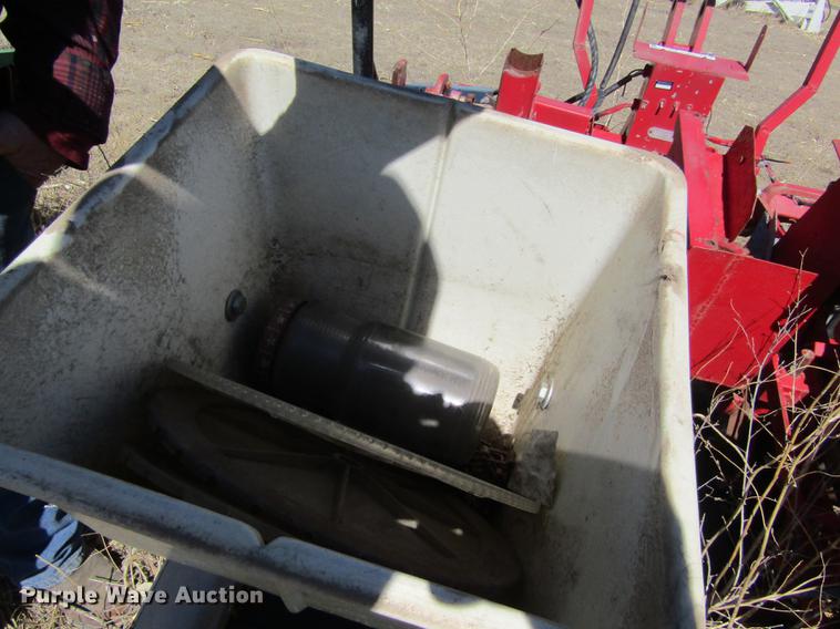 image for item EI9302 White 3407 plant/aire planter