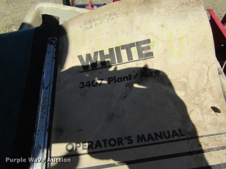 image for item EI9302 White 3407 plant/aire planter