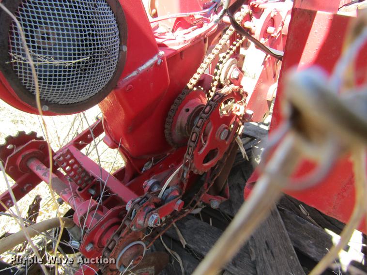 image for item EI9302 White 3407 plant/aire planter