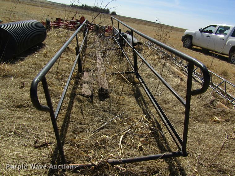 image for item EI9306 Shop built loading dock