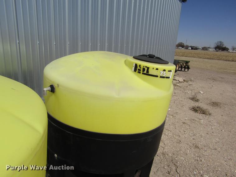 image for item EI9310 (3) poly tanks