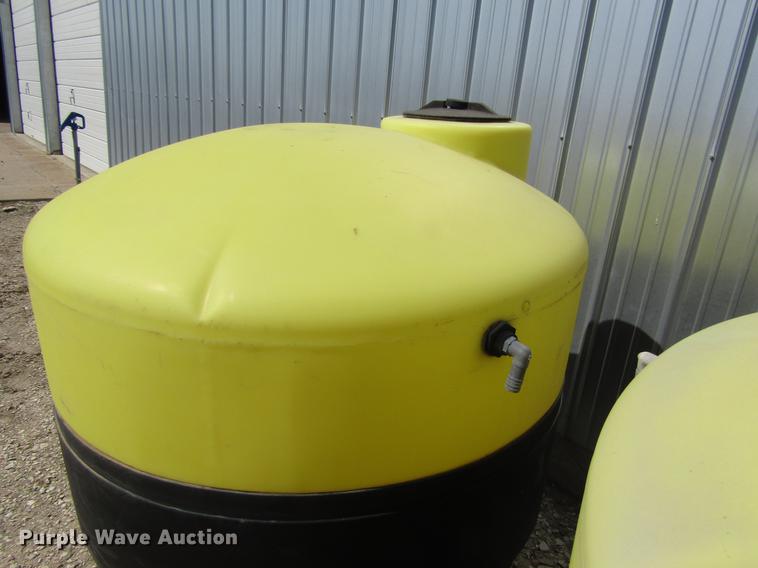 image for item EI9310 (3) poly tanks