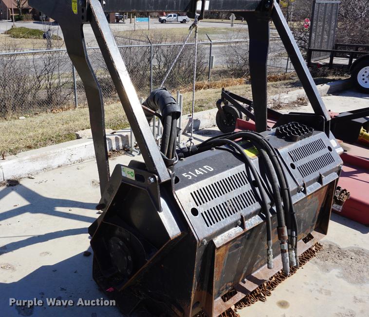 image for item EJ9269 2006 Caterpillar HM312 mulcher