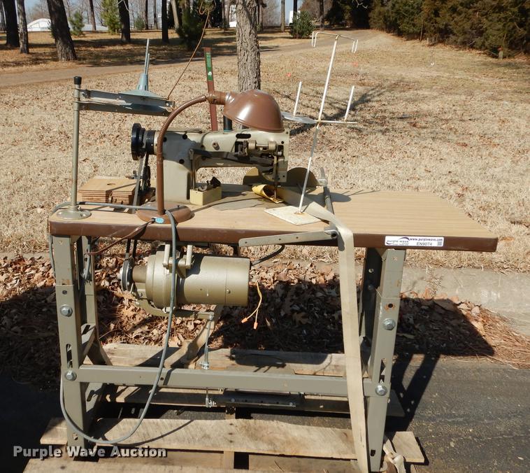 image for item EN9074 Eagle EA-106 sewing machine