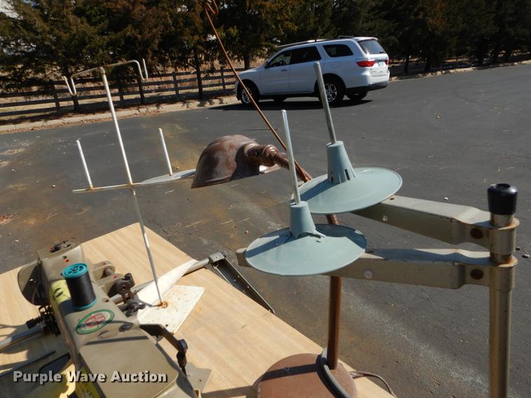 image for item EN9074 Eagle EA-106 sewing machine