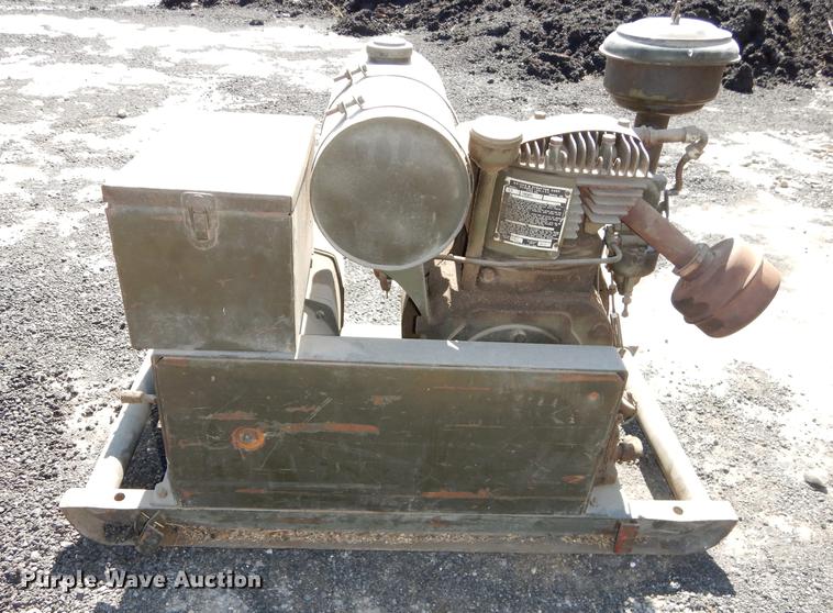 image for item EN9078 Briggs & Stratton generator