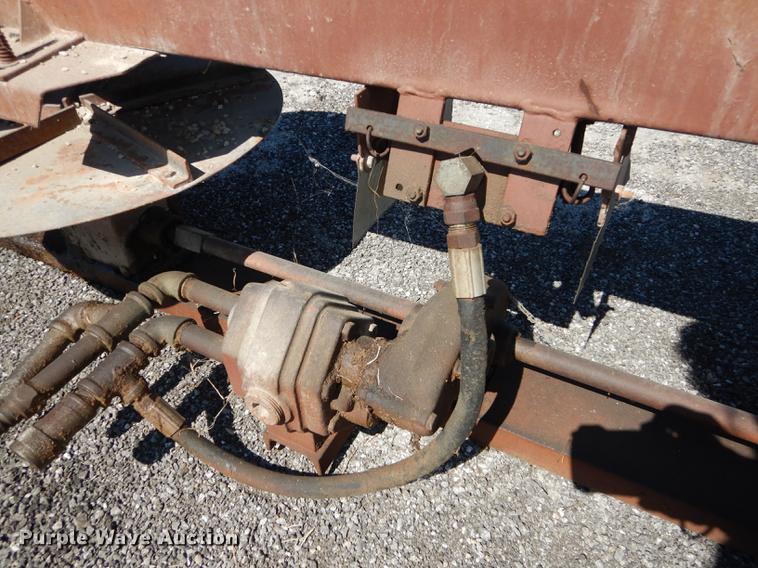 image for item EN9079 Hydro tailgate chip spreader