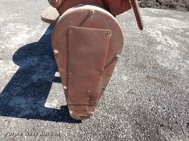 image for item EN9079 Hydro tailgate chip spreader