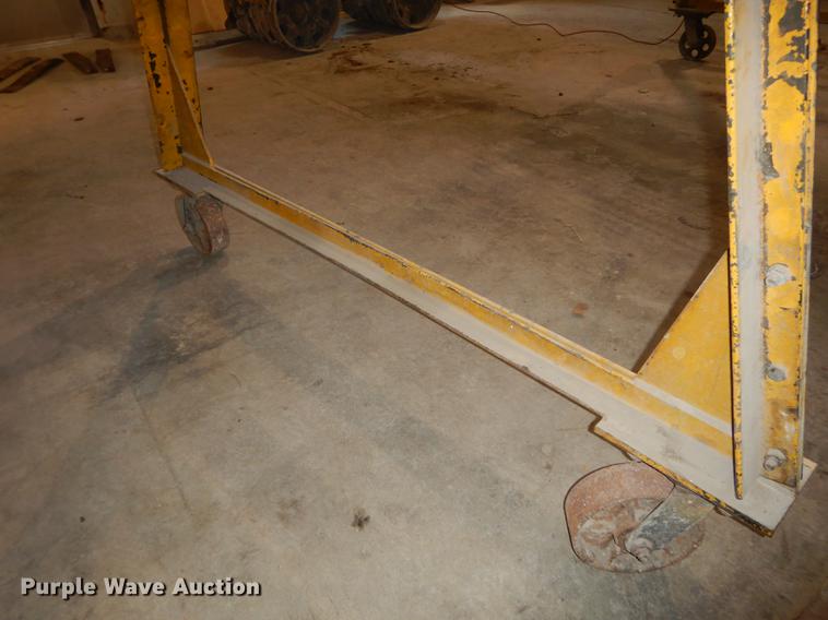 image for item EN9082 A-frame hoist