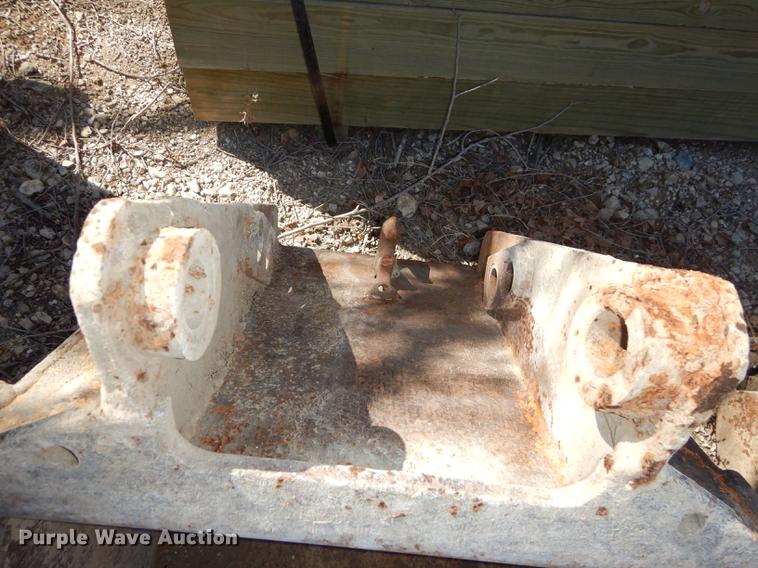 image for item EN9084 (2) backhoe buckets