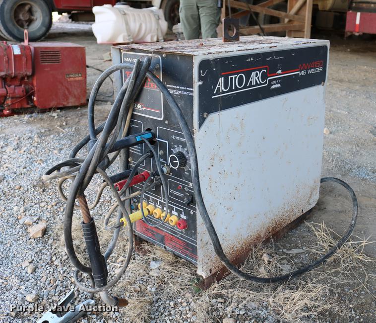image for item EW9011 Auto Arc MW450 mig welder