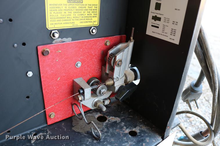 image for item EW9011 Auto Arc MW450 mig welder