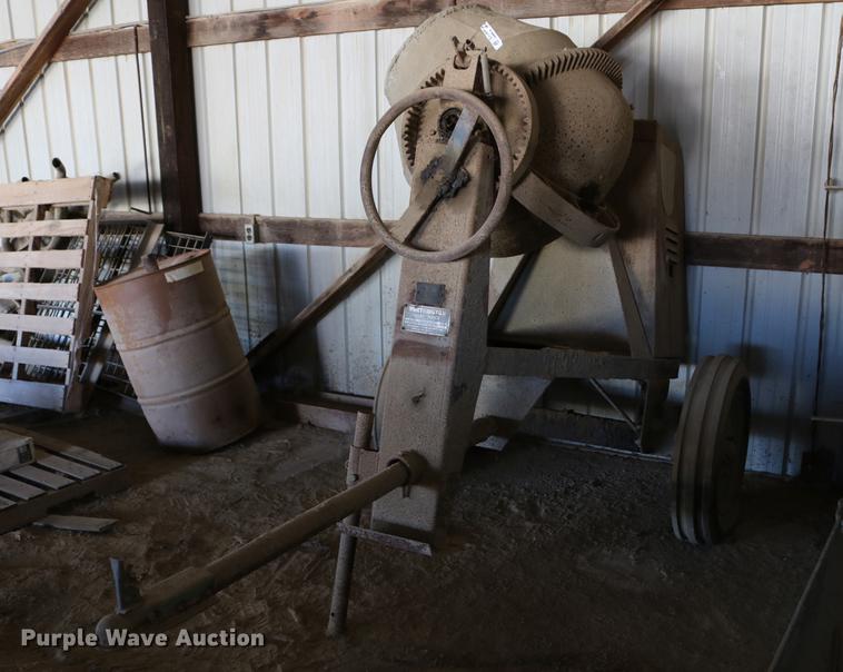 image for item EW9013 Worthington cement mixer