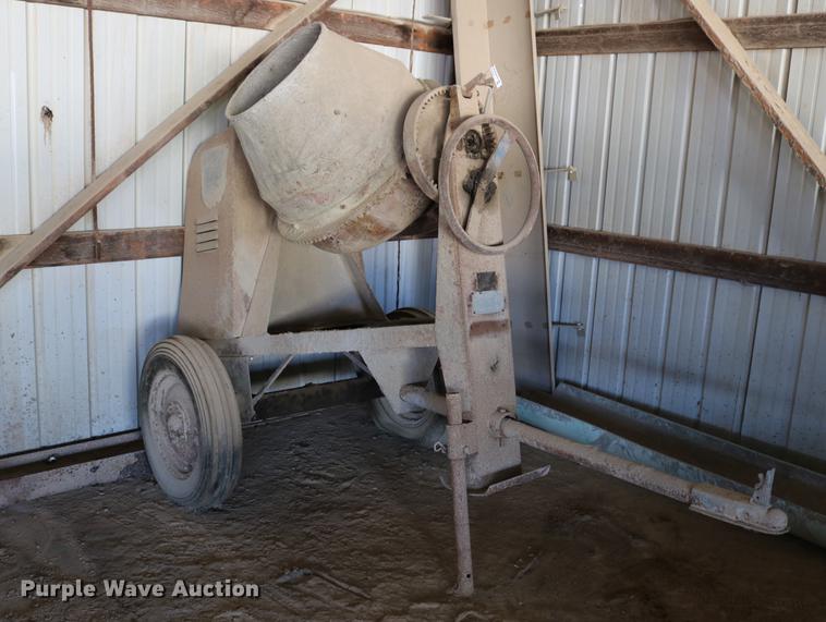 image for item EW9013 Worthington cement mixer