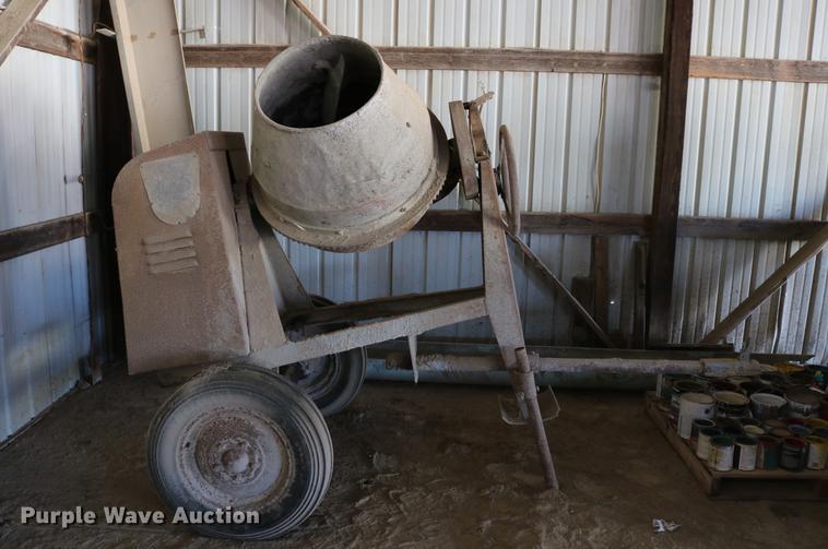 image for item EW9013 Worthington cement mixer