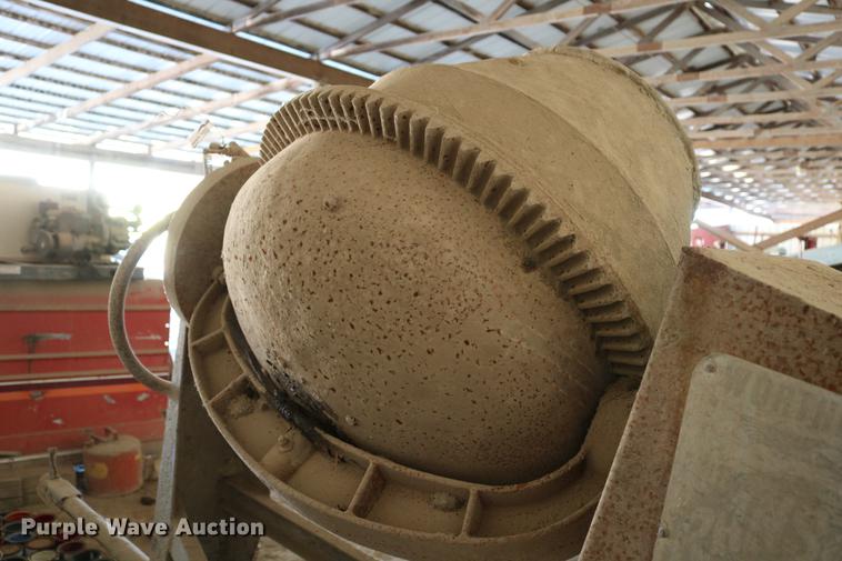 image for item EW9013 Worthington cement mixer