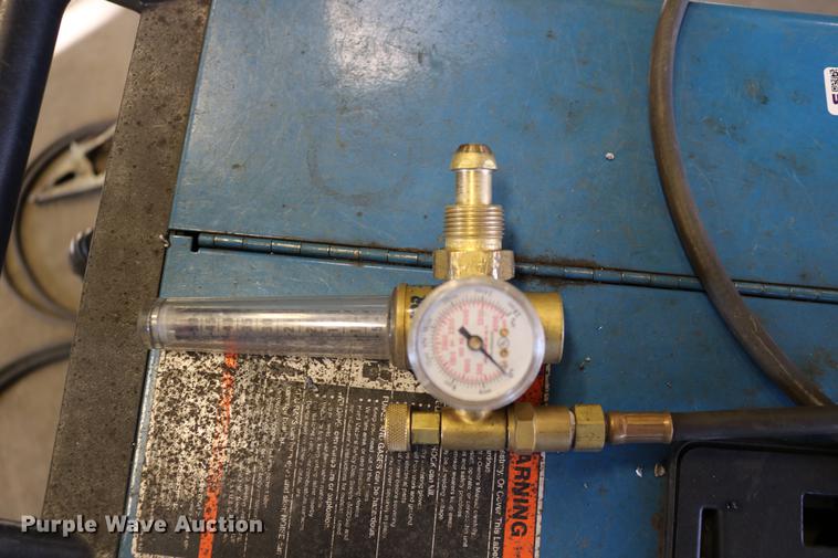 image for item EW9029 Miller Millermatic 210 MIG wire welder