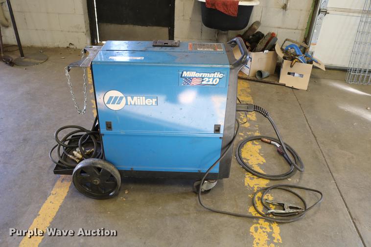 image for item EW9032 Miller Millermatic 210 MIG wire welder