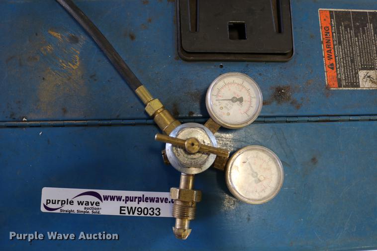 image for item EW9033 Miller Millermatic 210 MIG wire welder