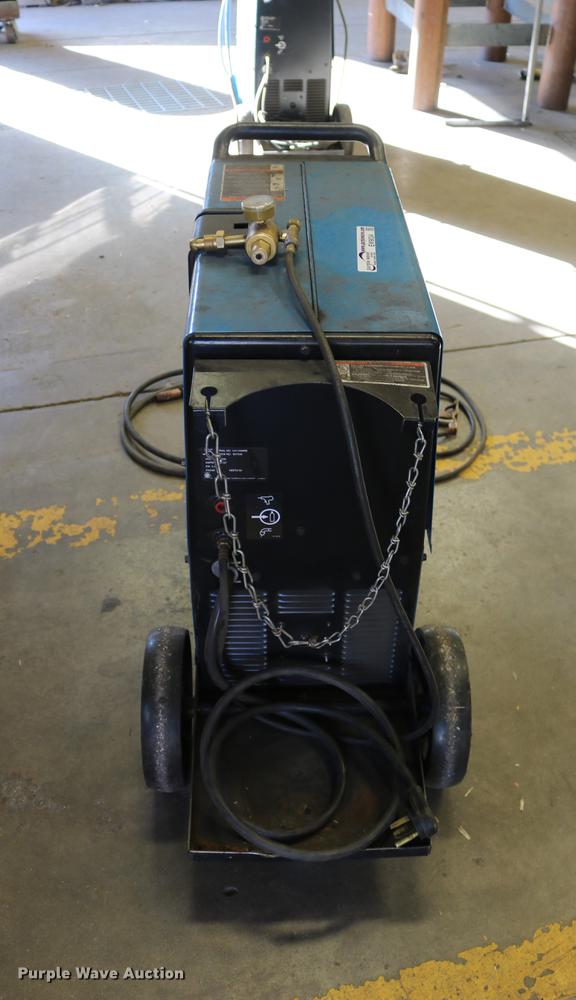 image for item EW9034 Miller Millermatic 210 MIG wire welder