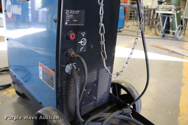 image for item EW9034 Miller Millermatic 210 MIG wire welder