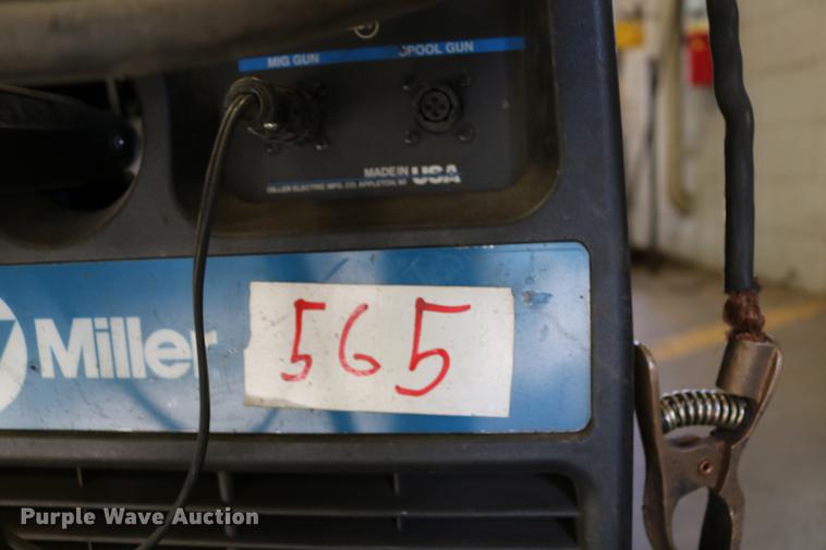 image for item EW9034 Miller Millermatic 210 MIG wire welder