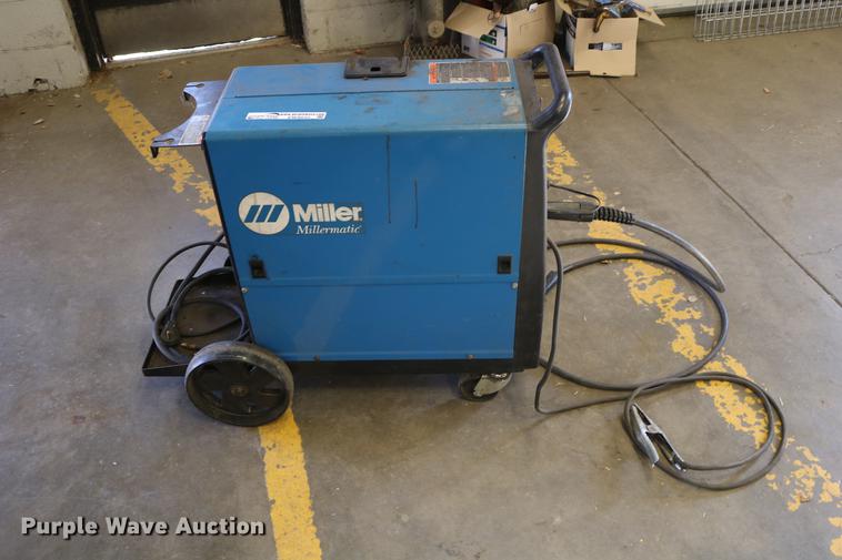 image for item EW9035 Miller Millermatic 210 MIG wire welder