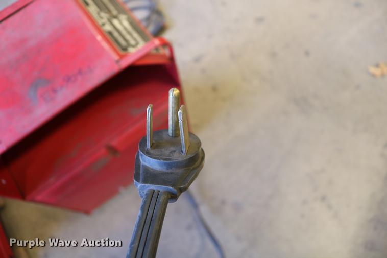 image for item EW9041 (3) Lincoln AC-225 arc welders