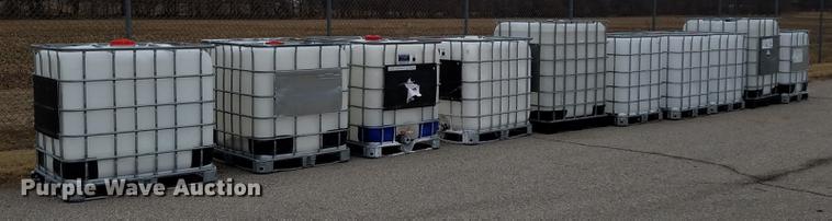 image for item G1048 (10) totes