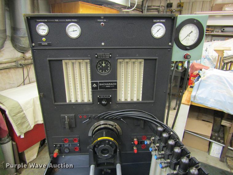 image for item BU9682 Bacharach D-7500A diesel injection test and repair stand