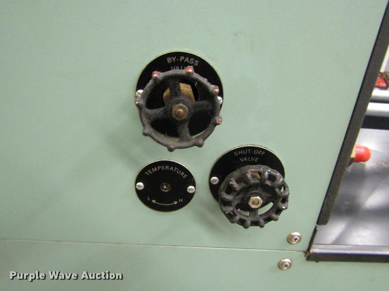 image for item BU9682 Bacharach D-7500A diesel injection test and repair stand