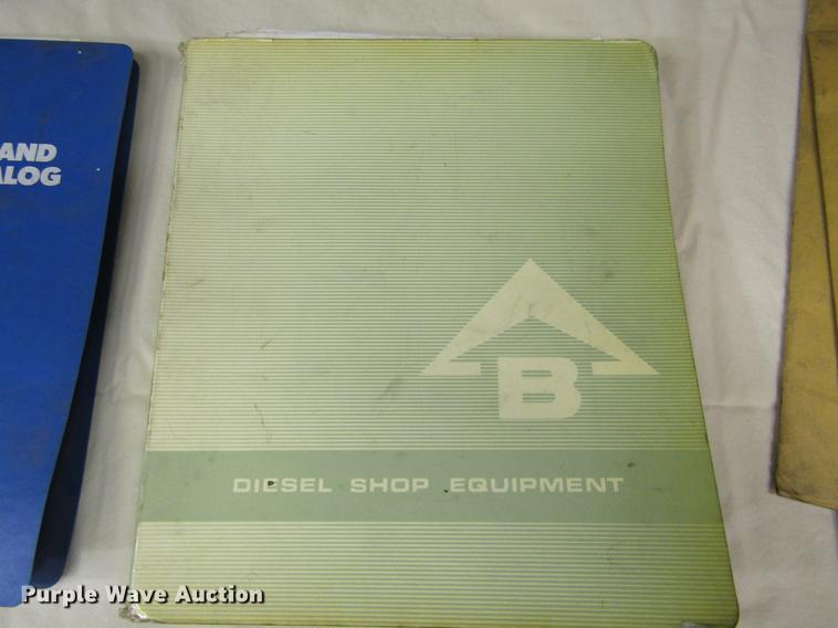 image for item BU9682 Bacharach D-7500A diesel injection test and repair stand