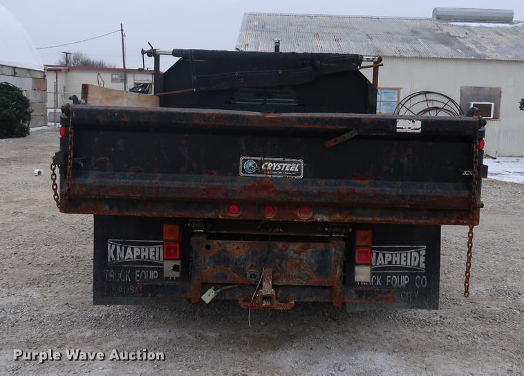 image for item DA8656 2005 Chevrolet 3500 flatbed dump truck