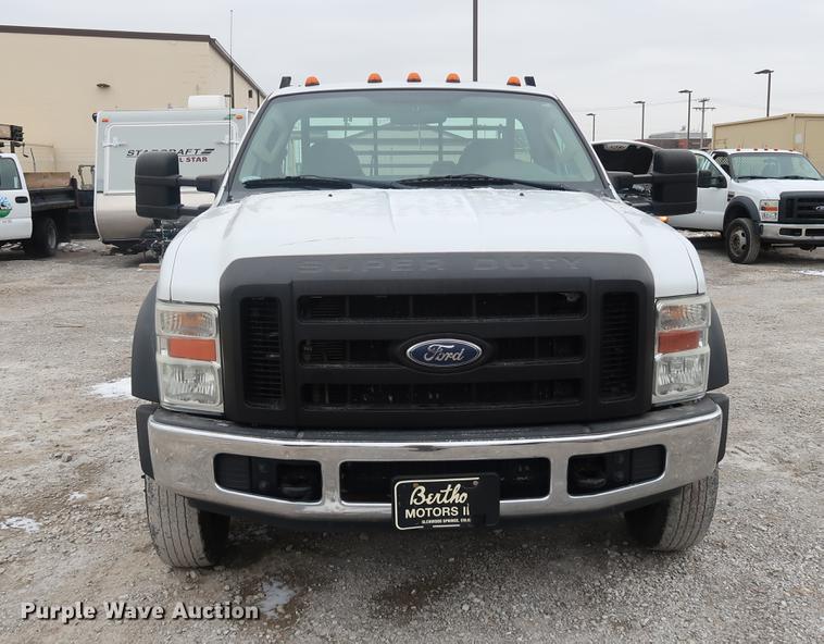 image for item DA8662 2008 Ford F450 flatbed truck