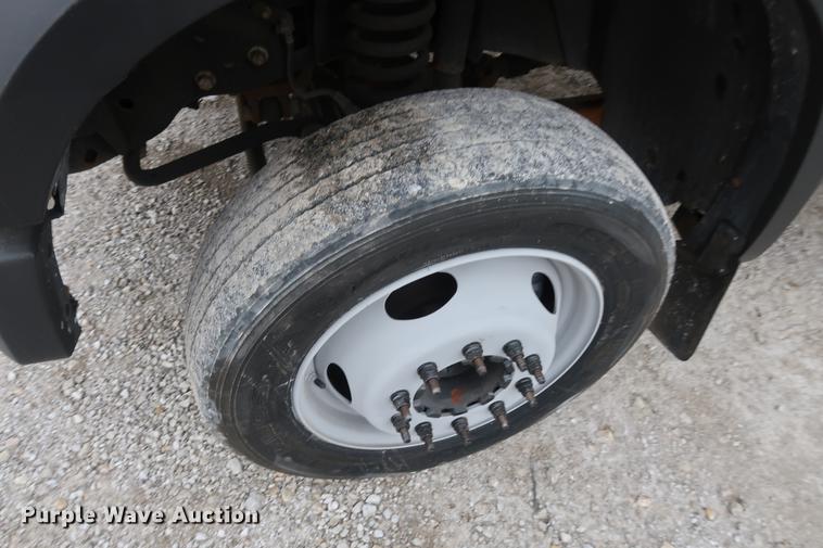 image for item DA8662 2008 Ford F450 flatbed truck