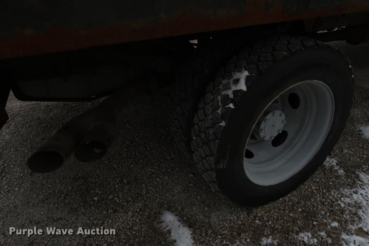 image for item DA8662 2008 Ford F450 flatbed truck