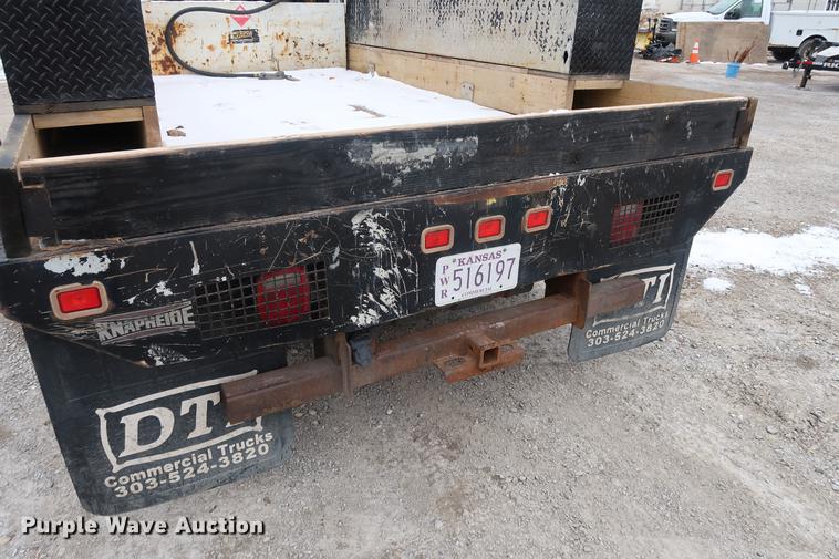 image for item DA8664 2008 Ford F450 Super Duty flatbed truck