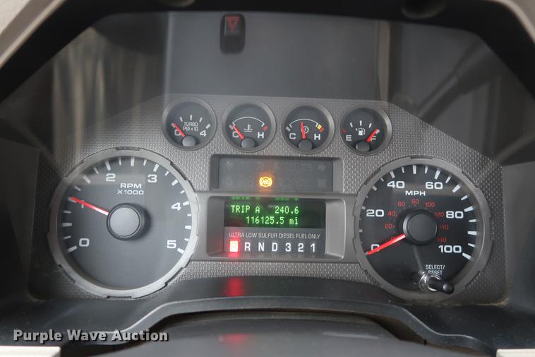 image for item DA8664 2008 Ford F450 Super Duty flatbed truck