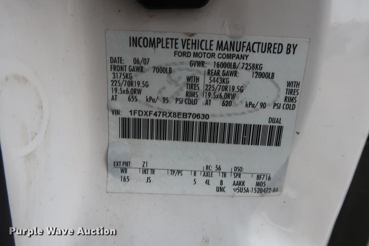 image for item DA8664 2008 Ford F450 Super Duty flatbed truck