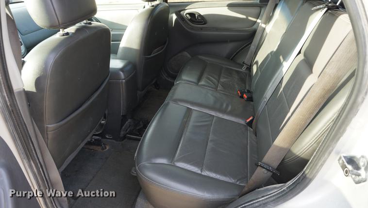 image for item DB0360 2006 Ford Escape Hybrid SUV